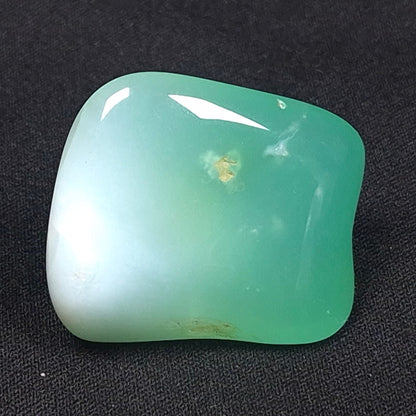 CHRYSOPRASE TUMBLE, Western Australia YCT010