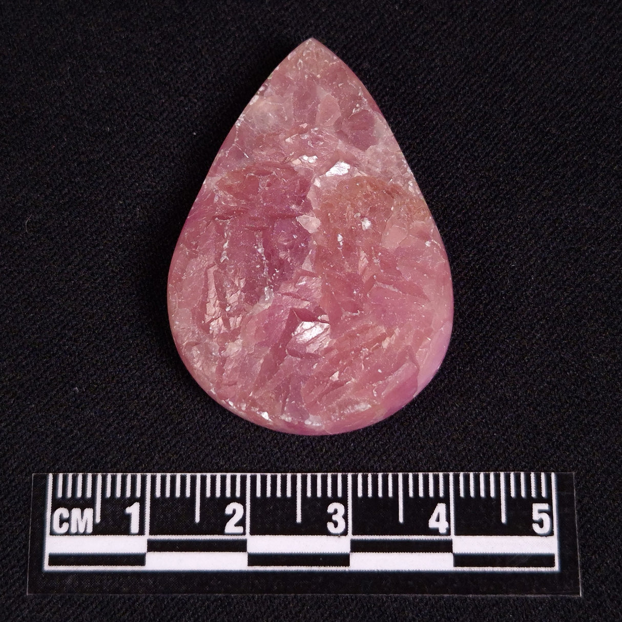 KAMMERERITE CABOCHON, Morocco XKR015