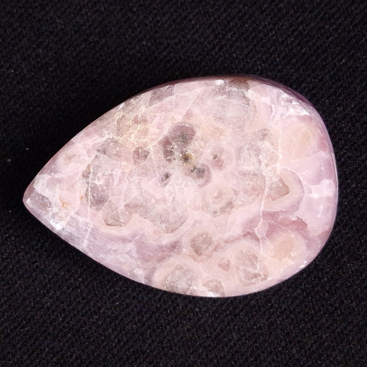 KAMMERERITE CABOCHON, Morocco XKR022