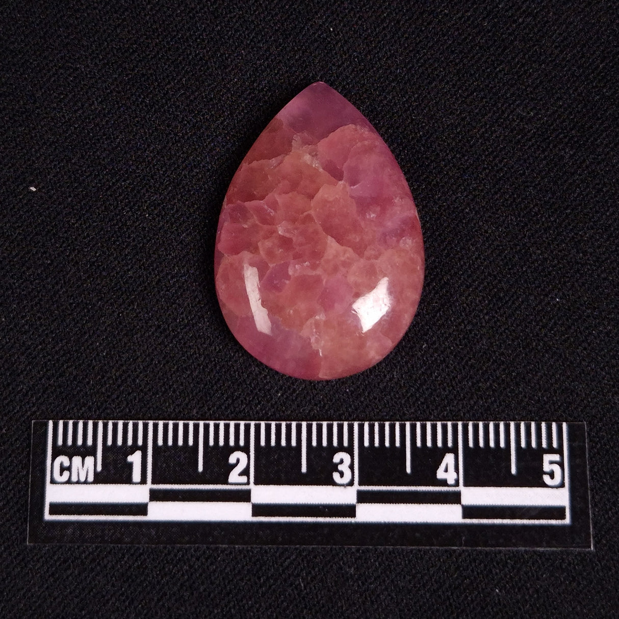 KAMMERERITE CABOCHON, Morocco XKR029