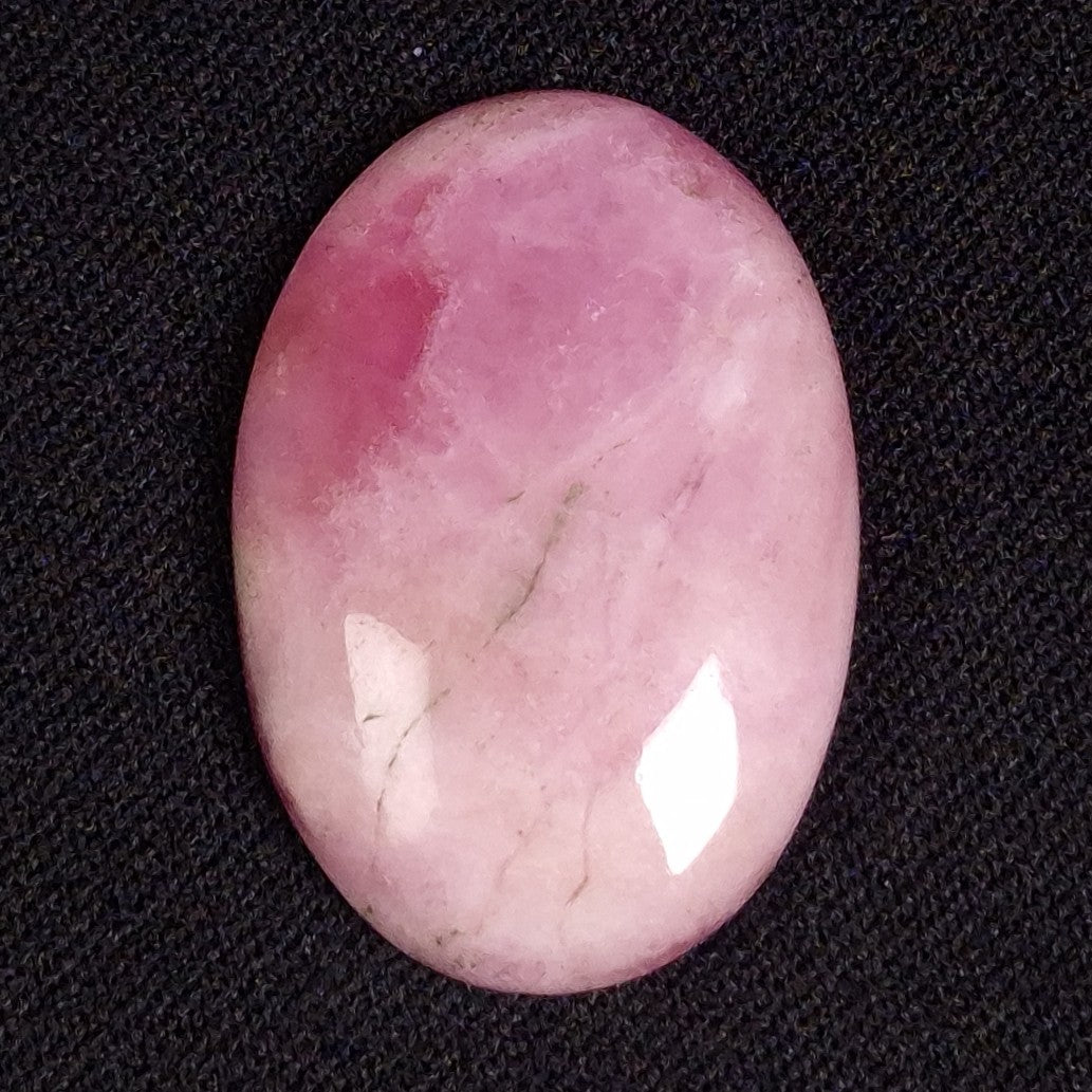 KAMMERERITE CABOCHON, Morocco XKR034