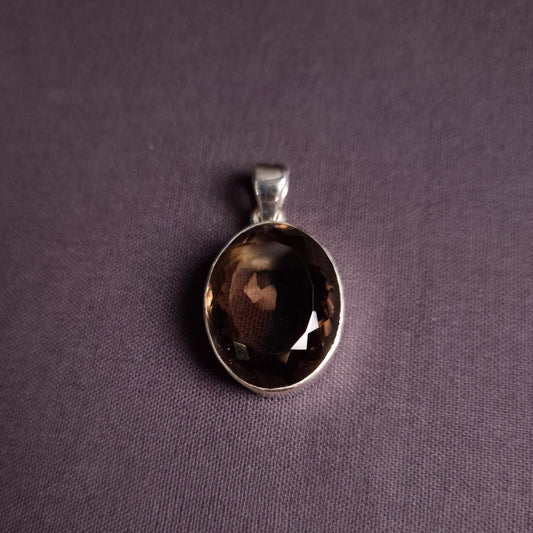 SMOKY QUARTZ PENDANT set in STERLING SILVER 3SSSQP2
