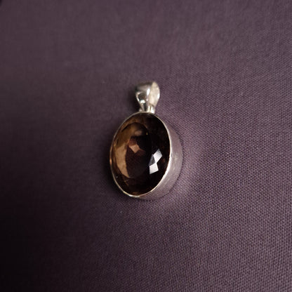 SMOKY QUARTZ PENDANT set in STERLING SILVER 3SSSQP2