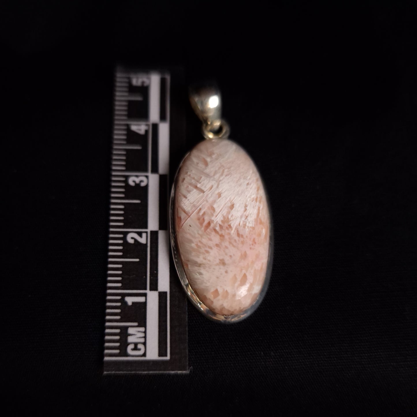 SCOLECITE PENDANT set in STERLING SILVER 3SSSCOP3
