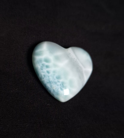 LARIMAR HEART CARVING 3SSLHC