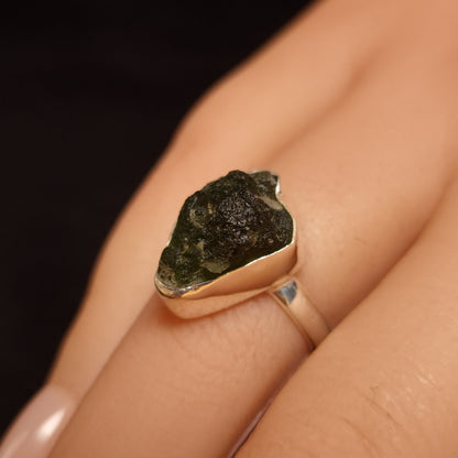 MOLDAVITE RING set in STERLING SILVER 3SSMDVR1