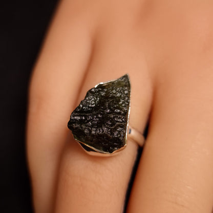 MOLDAVITE RING set in STERLING SILVER 3SSMDVR2