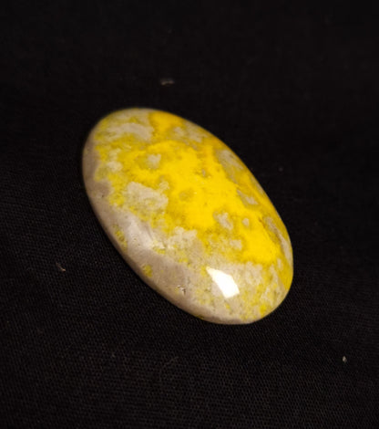 BUMBLEBEE JASPER CABOCHON 3SSBJC2