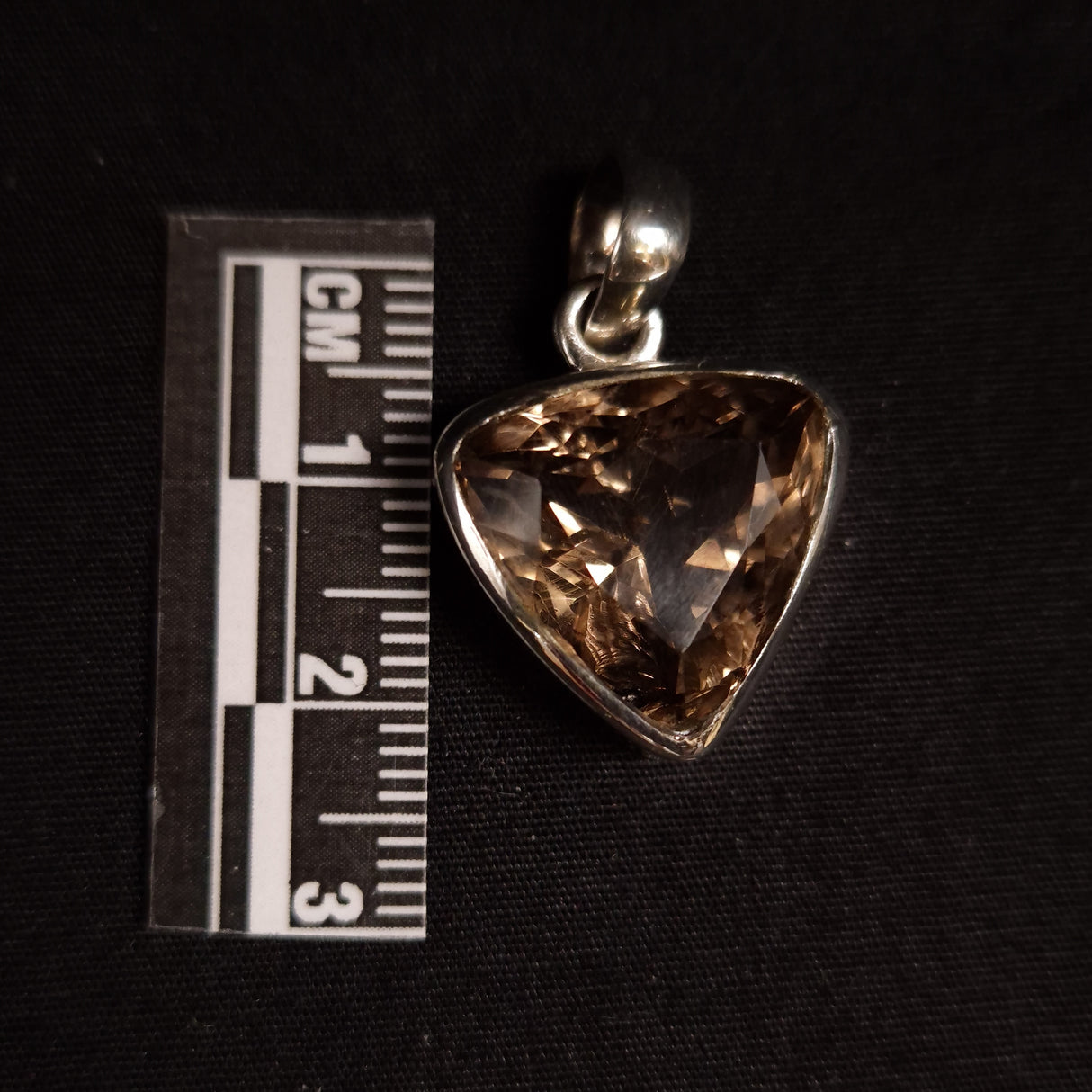SMOKY QUARTZ PENDANT set in STERLING SILVER 3SSSQP4