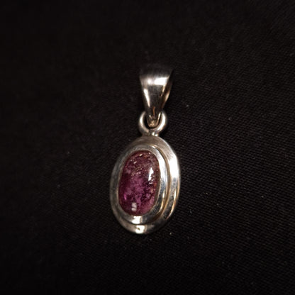 PINK TOURMALINE PENDANT set in STERLING SILVER 3SSPTP1