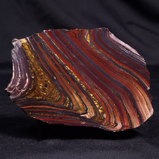 BANDED TIGER IRON MICROBIALITE, Archean, Australia ZBI055