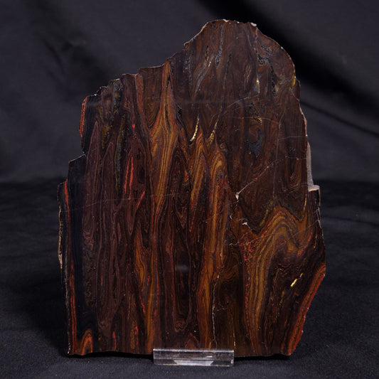 BANDED TIGER IRON MICROBIALITE, Archean, Australia ZBI063