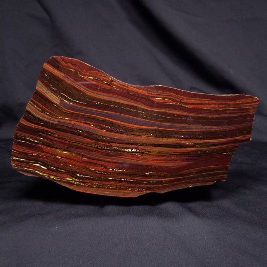 BANDED TIGER IRON MICROBIALITE, Archean, Australia ZBI077