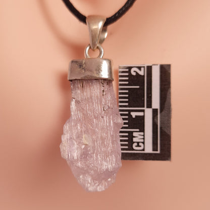 KUNZITE PENDANT set in STERLING SILVER 3SSKUP