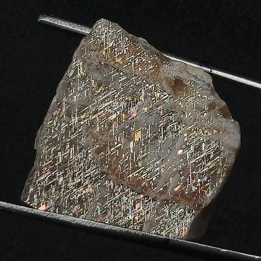 RAINBOW LATTICE SUNSTONE, Australia XLF002