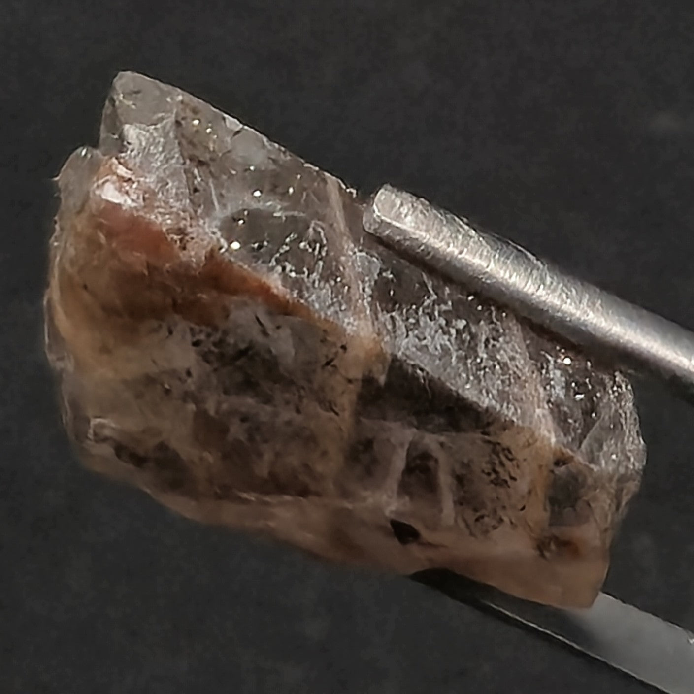RAINBOW LATTICE SUNSTONE, Australia XLF002