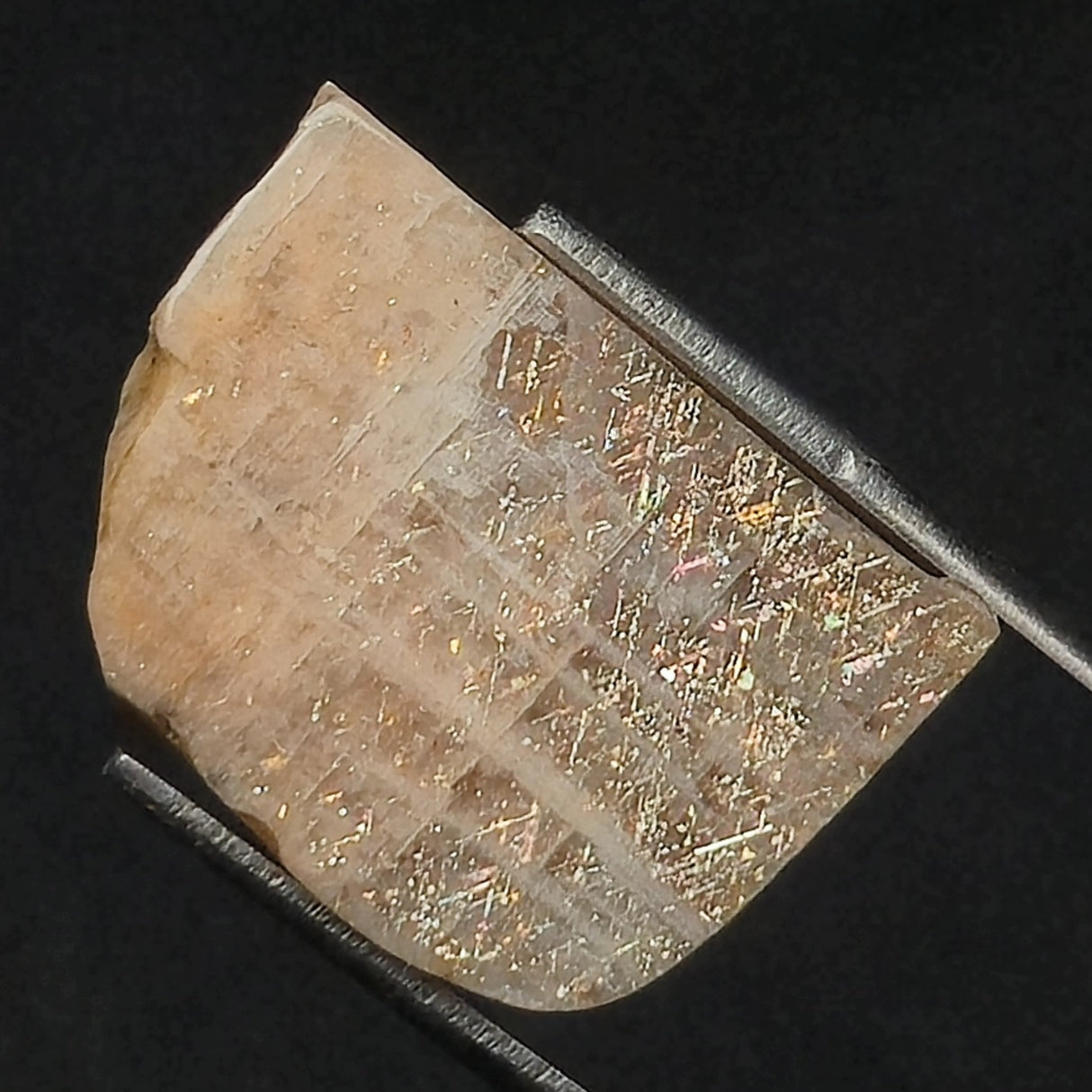 RAINBOW LATTICE SUNSTONE, Australia XLF004