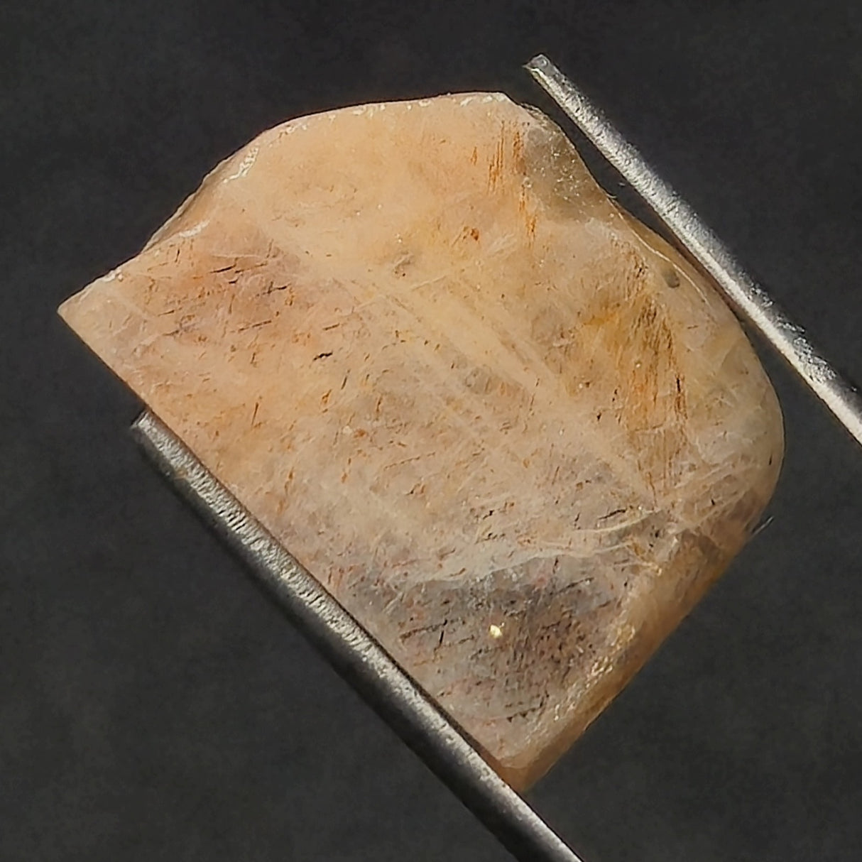 RAINBOW LATTICE SUNSTONE, Australia XLF004