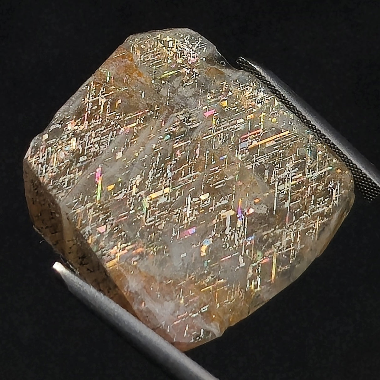 RAINBOW LATTICE SUNSTONE, Australia XLF005