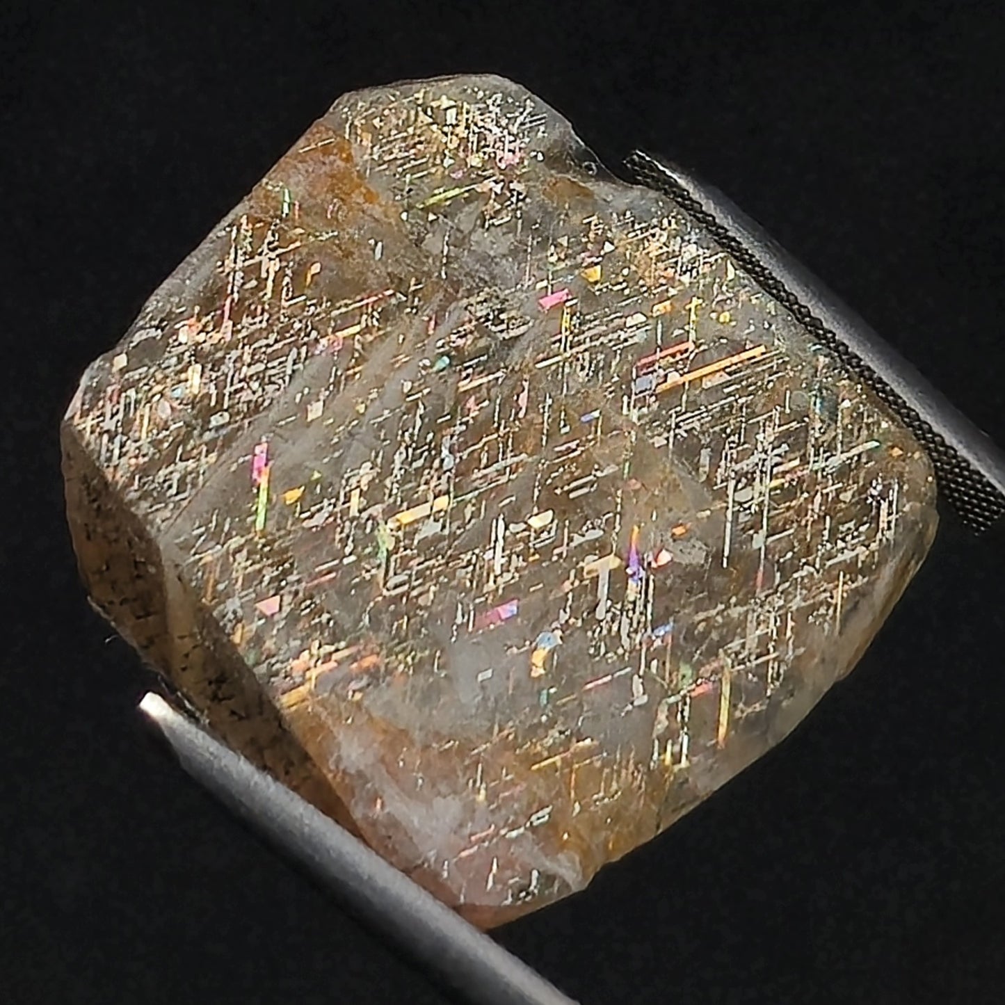 RAINBOW LATTICE SUNSTONE, Australia XLF005