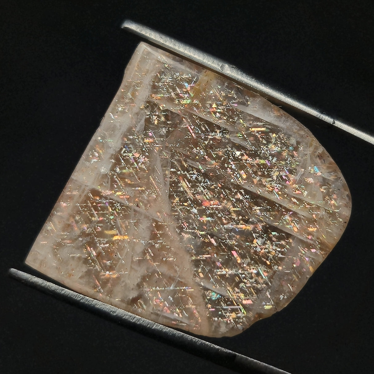 RAINBOW LATTICE SUNSTONE, Australia XLF010