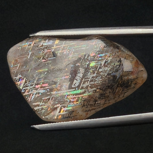 RAINBOW LATTICE SUNSTONE, Australia XLF012