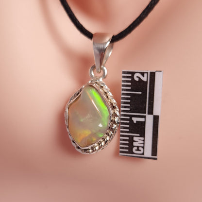 ETHIOPIAN OPAL PENDANT set in STERLING SILVER 3SSEOP3