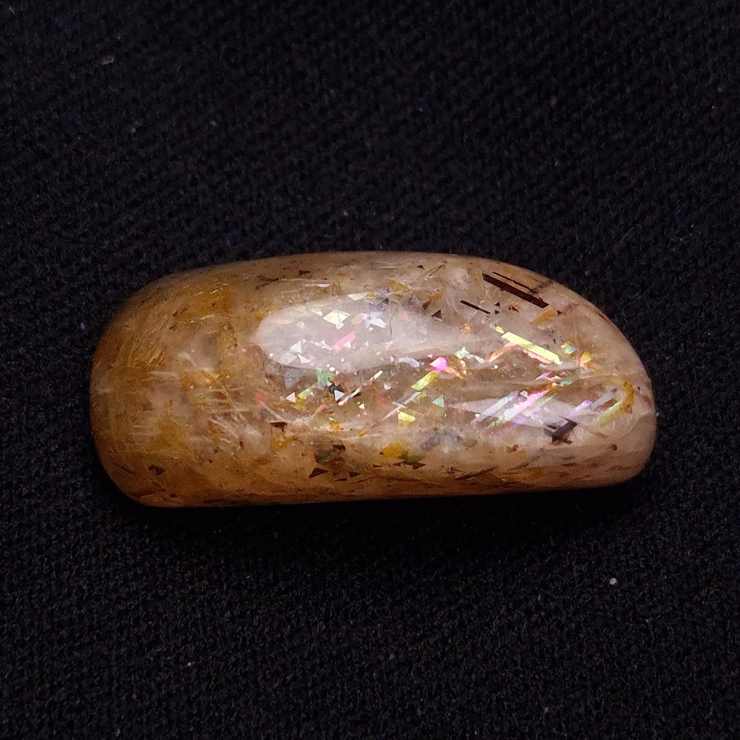 RAINBOW LATTICE SUNSTONE TUMBLE, Australia XLT003