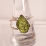 RAW PERIDOT RING set in STERLING SILVER 3SSRPR1