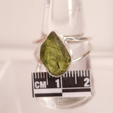 RAW PERIDOT RING set in STERLING SILVER 3SSRPR1
