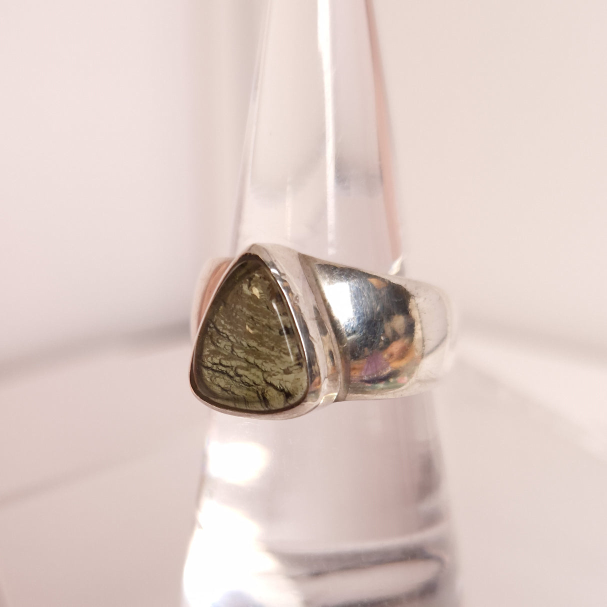 POLISHED MOLDAVITE RING set in STERLING SILVER 3SSPMR2