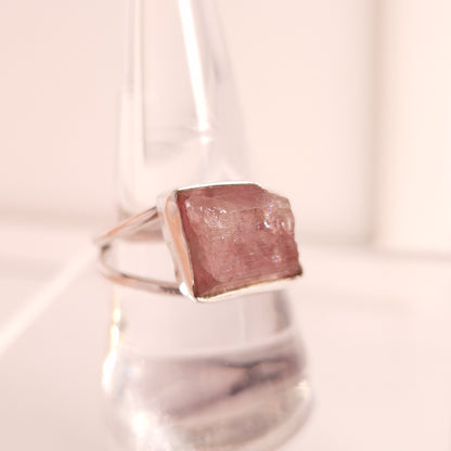 RAW PINK TOURMALINE RING set in STERLING SILVER 3SSRPT2