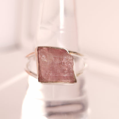 RAW PINK TOURMALINE RING set in STERLING SILVER 3SSRPT2