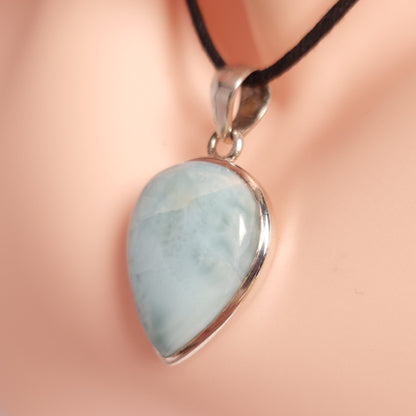 LARIMAR PENDANT set in STERLING SILVER 3SSLMP