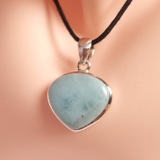 LARIMAR PENDANT set in STERLING SILVER 3SSLMP1