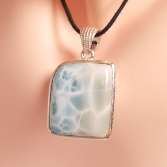 LARIMAR PENDANT set in STERLING SILVER 3SSLMP2