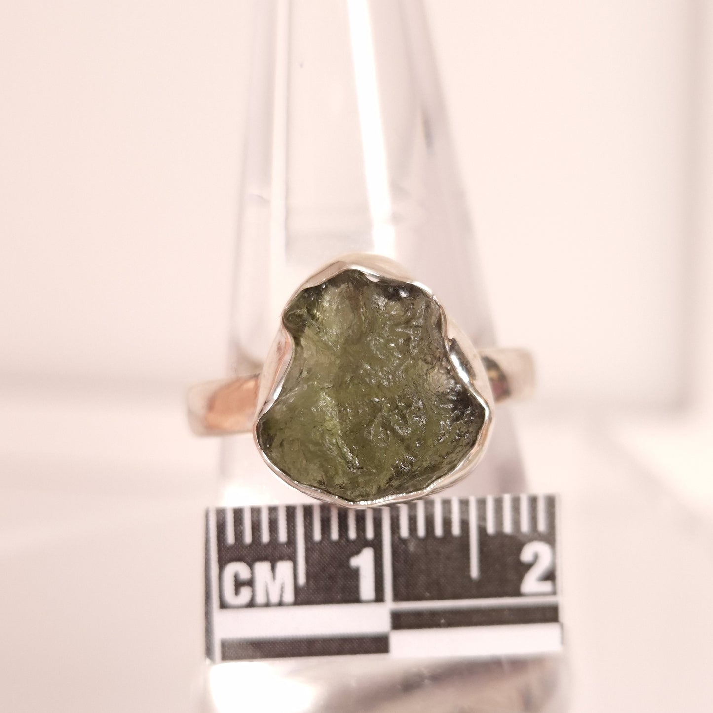 MOLDAVITE RING set in STERLING SILVER 3SSMDVR4