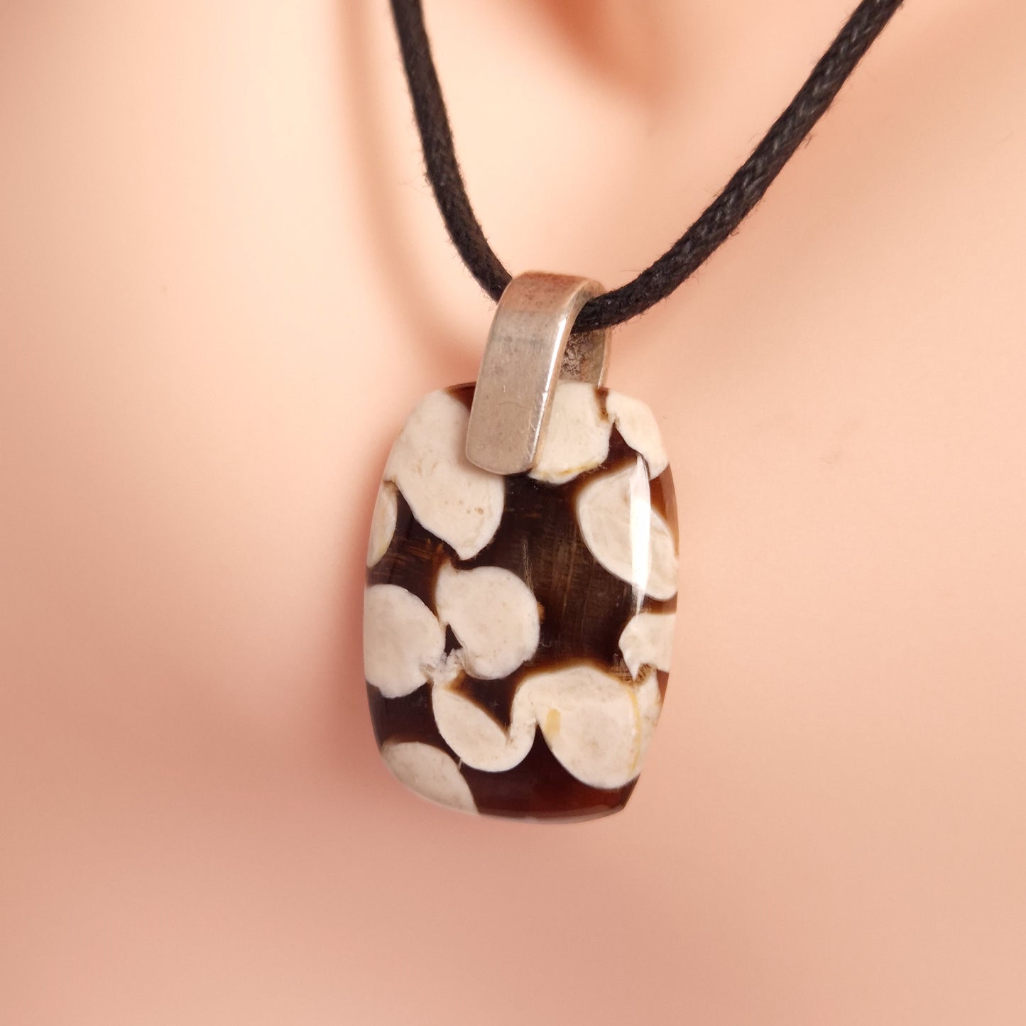 PEANUT WOOD PENDANT set in STERLING SILVER 3SSPWP1