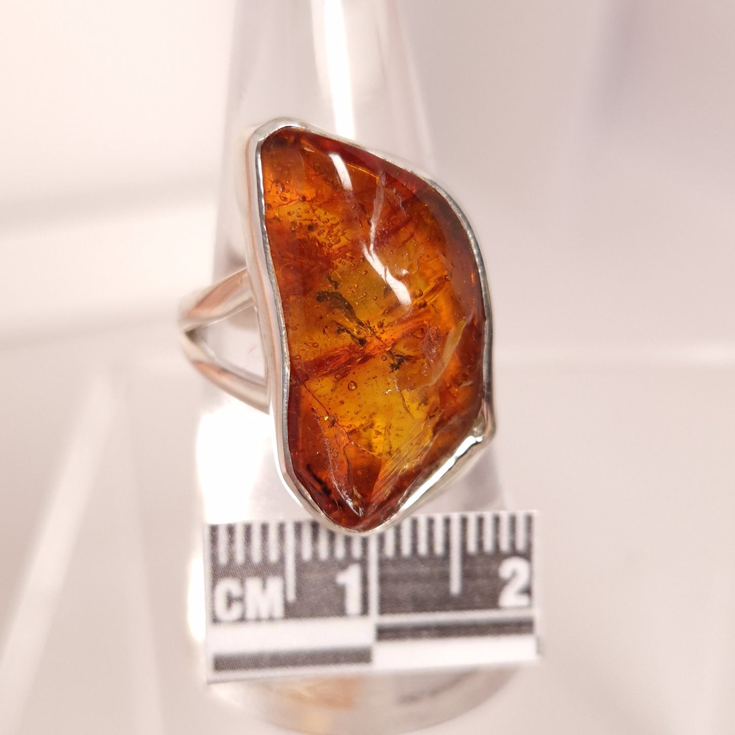 AMBER RING set in STERLING SILVER 3SSAR3