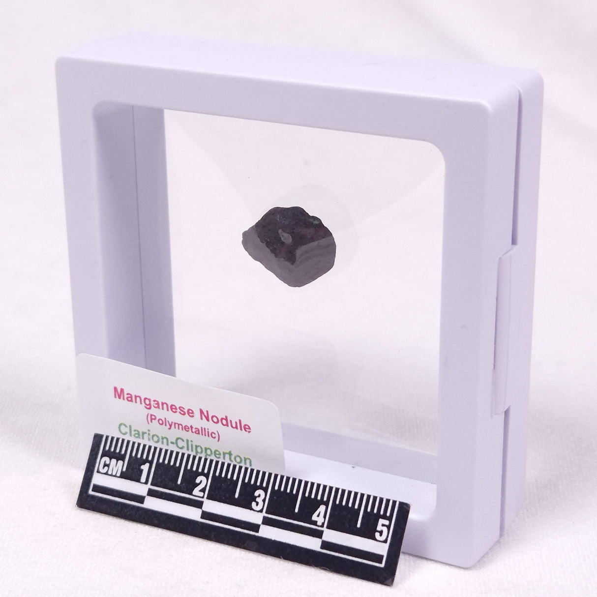 MANGANESE NODULE (POLYMETALLIC), Pacific Ocean XMN037