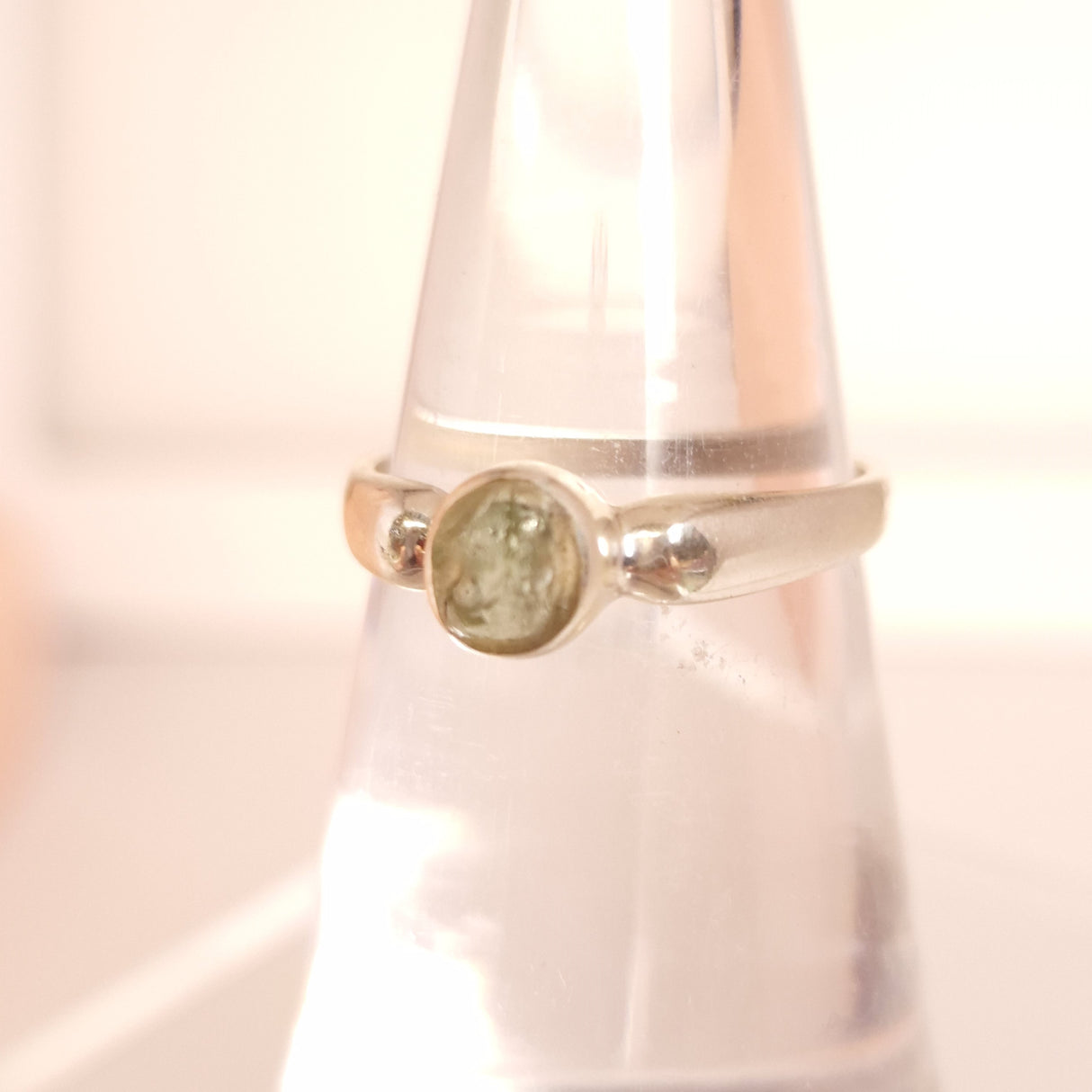MOLDAVITE RING set in STERLING SILVER 3SSMR2