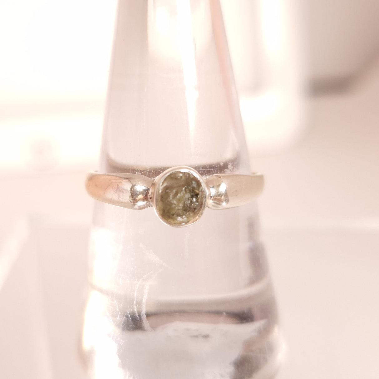 MOLDAVITE RING set in STERLING SILVER 3SSMR4