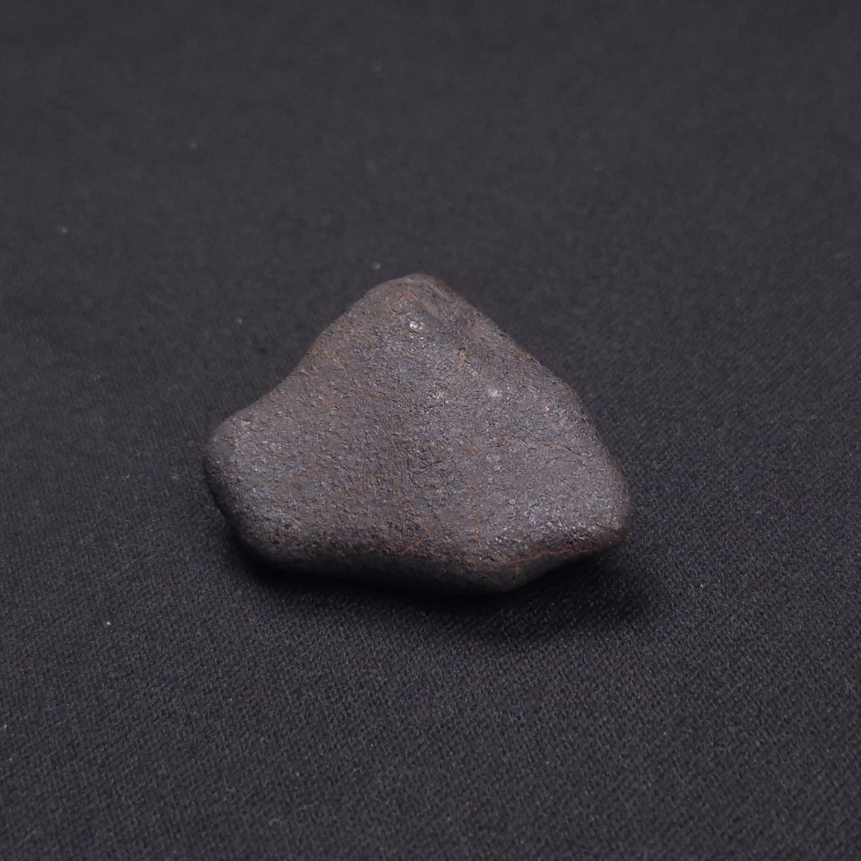 WILUNA METEORITE, H5 Chondrite, Australia YWM004