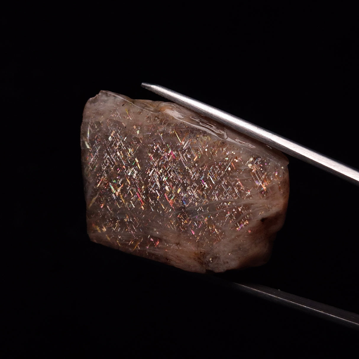 RAINBOW LATTICE SUNSTONE, Australia XLF017