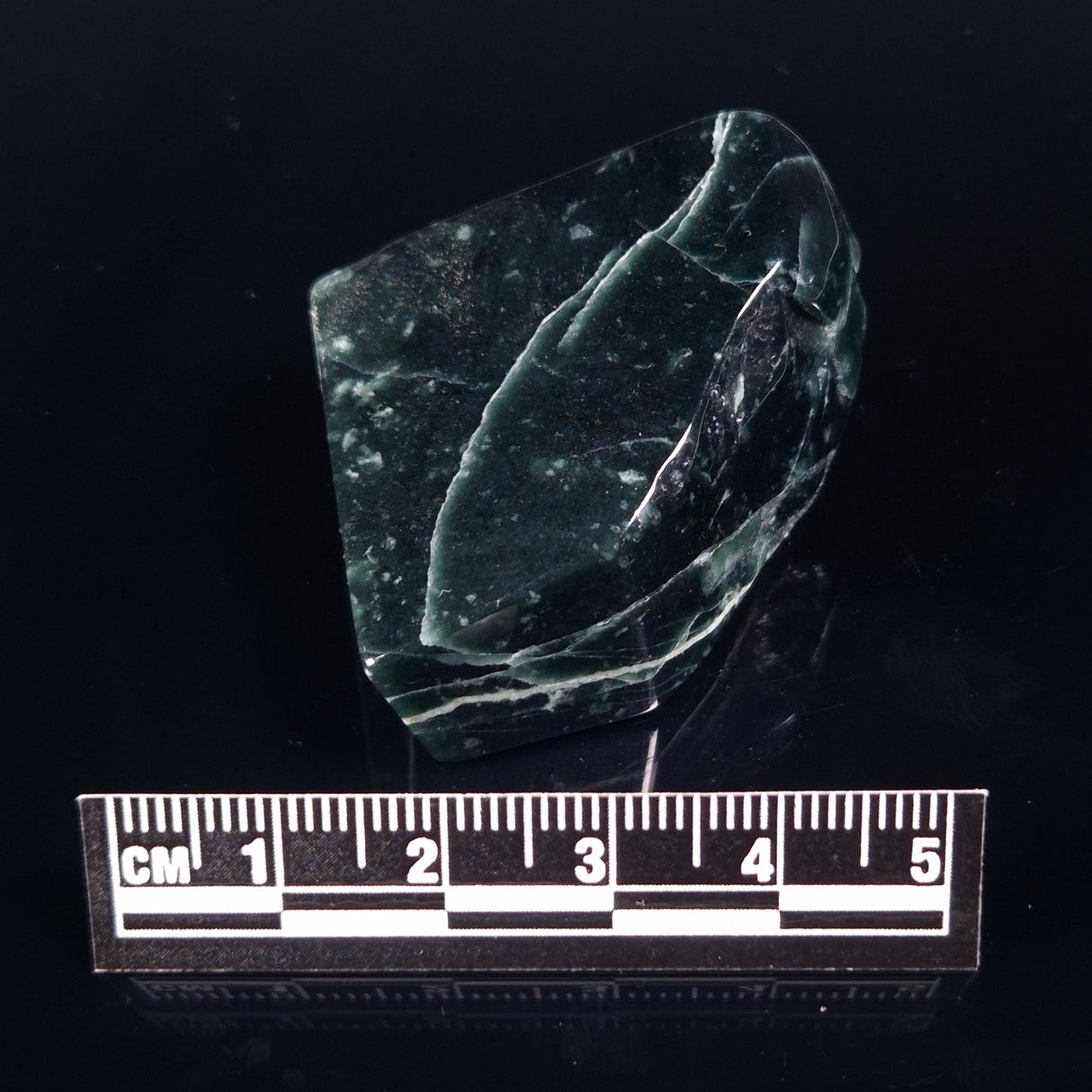 JADE FREE FORM, Burma YBJ010