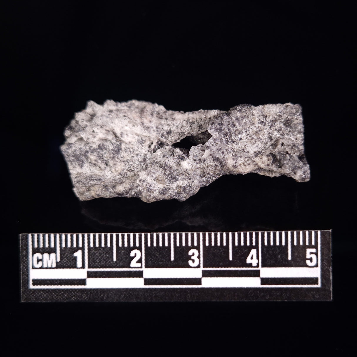 FULGURITE LIGHTNING GLASS, Queensland, Australia XFA002