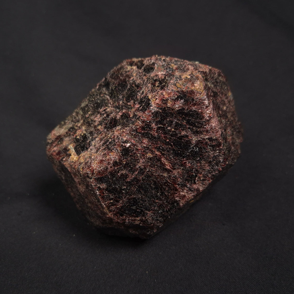 LARGE ALMANDINE GARNET, Australia XGC025