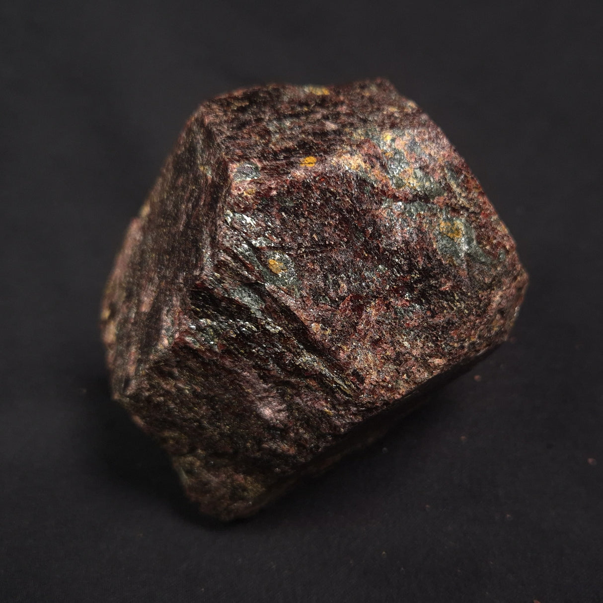 LARGE ALMANDINE GARNET, Australia XGC025