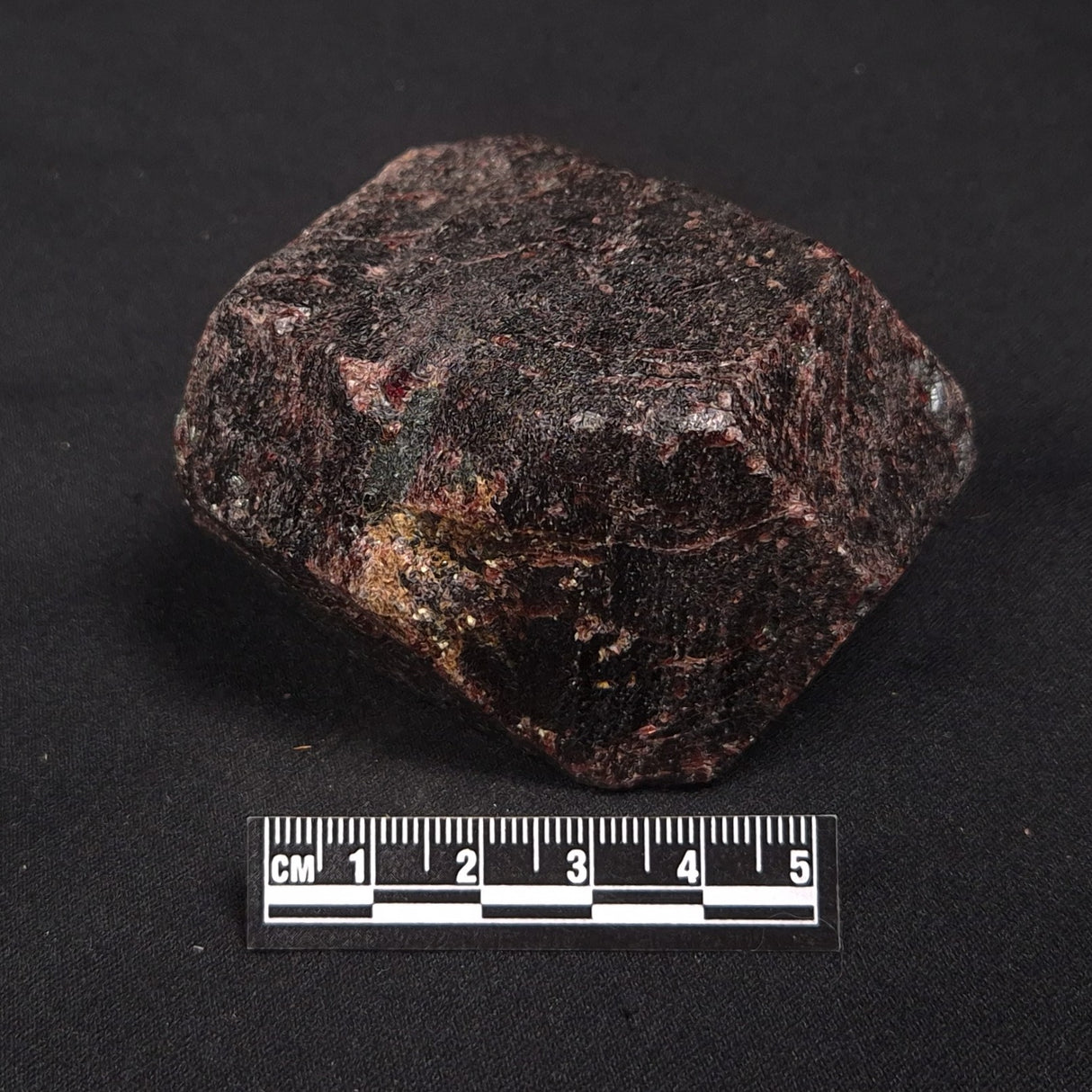 LARGE ALMANDINE GARNET, Australia XGC032