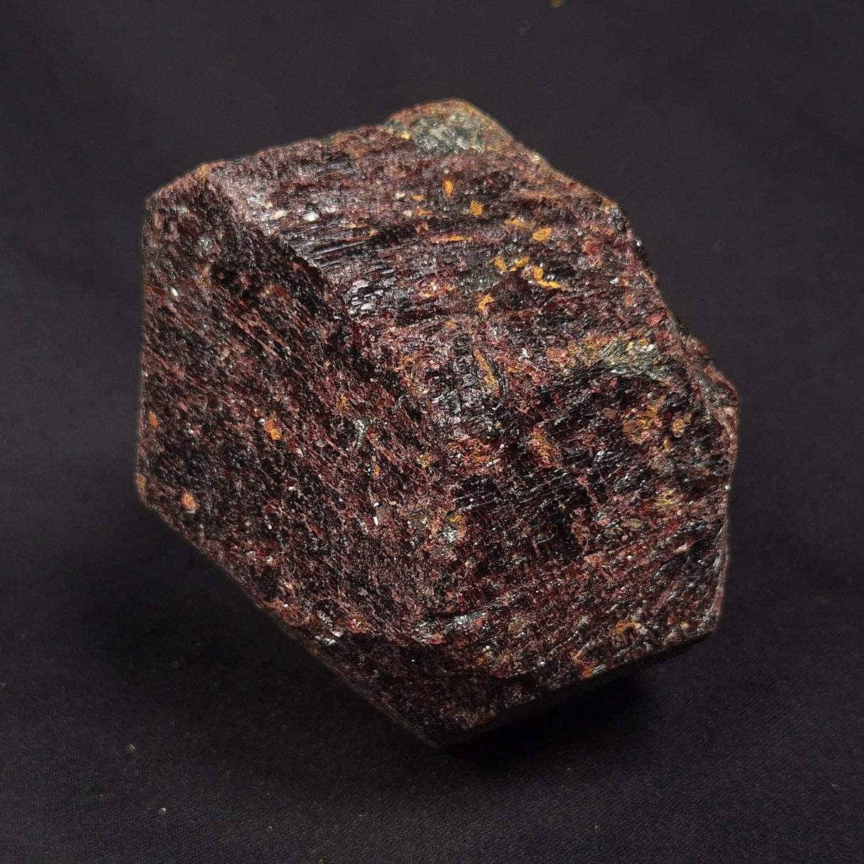 LARGE ALMANDINE GARNET, Australia XGC034